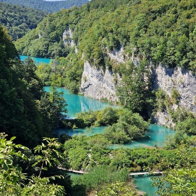 From Zadar: Plitvice Lakes Guided Tour with Boat & Train - The drive: what you actually do on the 2-hour bus ride