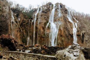 Full-Day Private Tour of Plitvice Lakes National Park from Zadar - The ride to Plitvice: what “private” changes