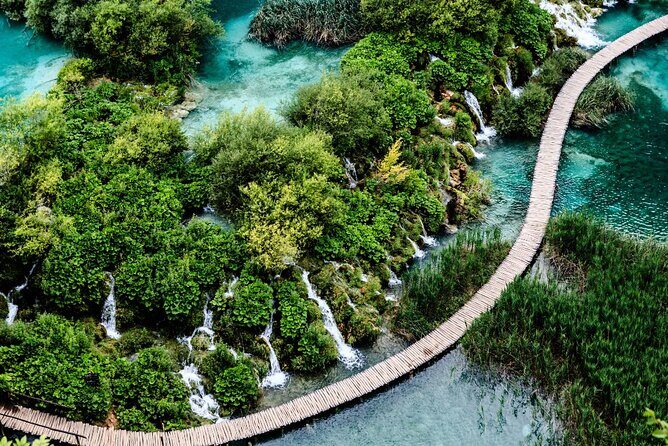 Full-Day Tour of Plitvice Lakes National Park from Zadar - How the full-day route actually feels inside the park