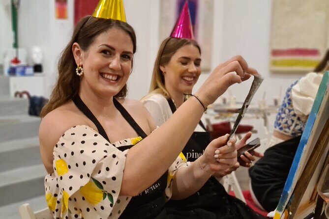 Painting party at Art Bottega - Paint & Wine Studio in Zadar - Step-by-step painting that actually helps beginners