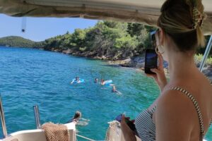Private Half-Day Boat Tour to nearby Islands in Zadar with Drinks - The With Drinks question: what you should expect to avoid disappointment