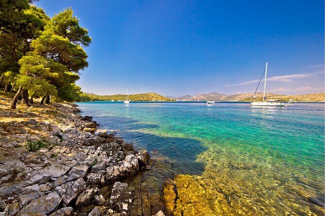 Private Half-Day Boat Tour with Snorkeling and Drinks - Who This Is Perfect For (and Who Might Want a Different Style)