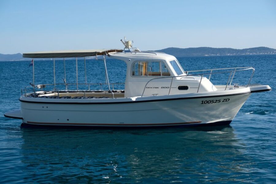 Zadar: Boat Tour to the Nearby Islands - Snorkeling gear and life vests: what’s included and how to use it
