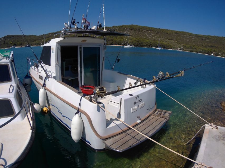 Zadar: Sunset Fishing Half-Day Guided Boat Trip - The 20-minute cruise: orientation, coastal views, and time to settle in