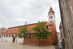 Zadar Walking Tour sponsored by Gligora Cheese and deli. - St. Simeon and the silver casket: why Zadar guards a biblical story
